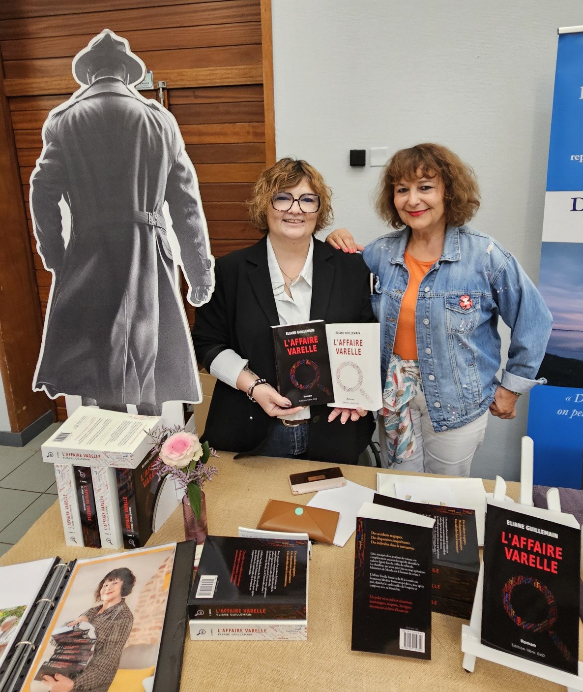 Les tomes 1 et 2 de L'Affaire Varelle, destinés à la bibliothèque de Moirans en Montagne.